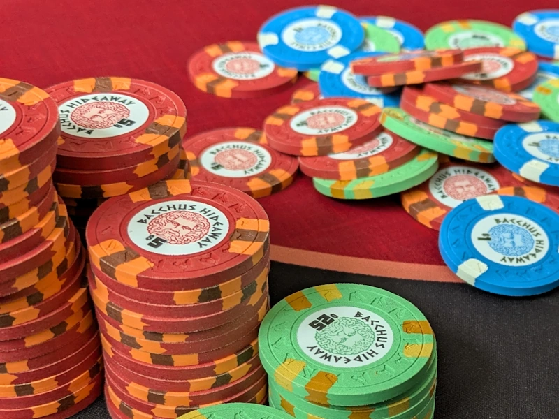 Custom full clay poker chips Custom full clay poker chips